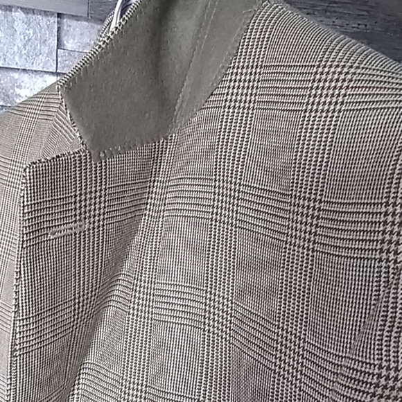 🔥Flawless Jos. A. Bank Blazer - Picture 4 of 8